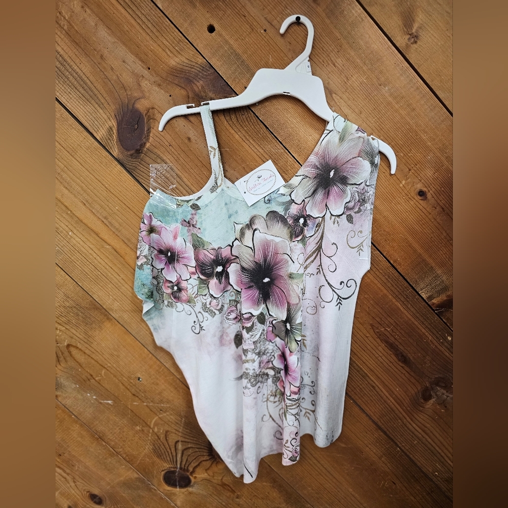 NWT Southern THREADS shirt